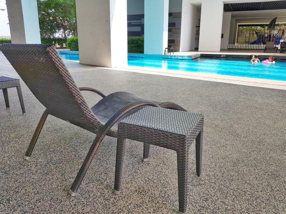 Apartment S3 The Wood @ The Location At Puchong